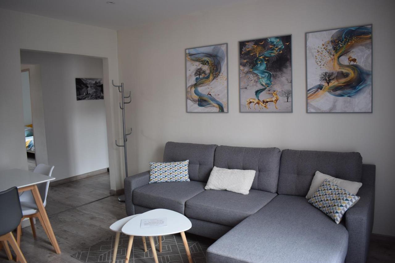 Superbe T3 Classe 3 Etoiles Chez Cathy Et Frank Situe En Plein Centre De *